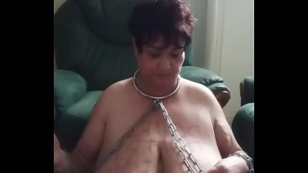 Nonton 2025 10 28 Chienne Marie Autoseance D&eacute;gradante Et Uro thumbnail