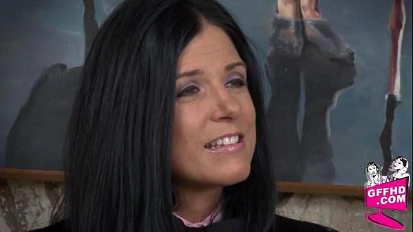 Girls having fun 0519