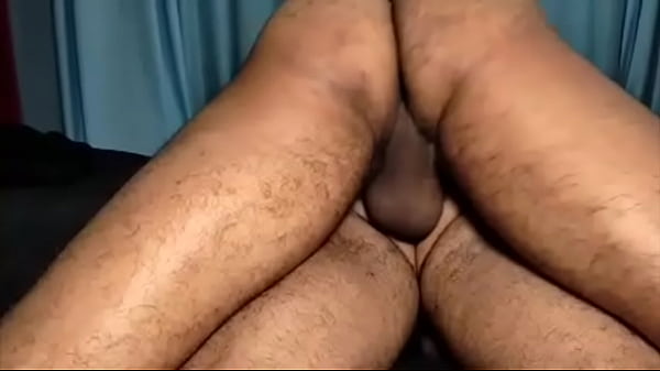 Playboyzinho tatuado achou que ia s&oacute; mamar, mas meti a pica forte 