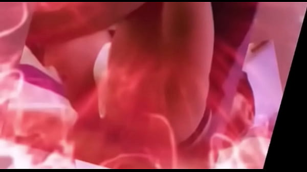 Hombre heterosexual en escena porno gay a un precio especial para promocionar su contenido er&oacute;tico gay 