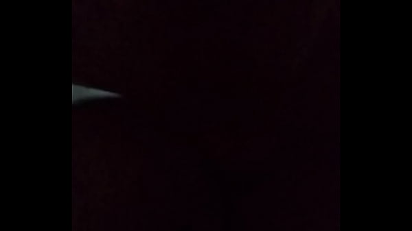 Hetero con novia. Se folla a pelo a su amigo de