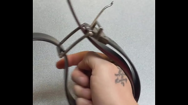 Brat proof wrist restraint using belt