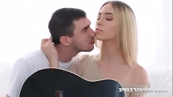 Guitar lesson fuck with teen Ria