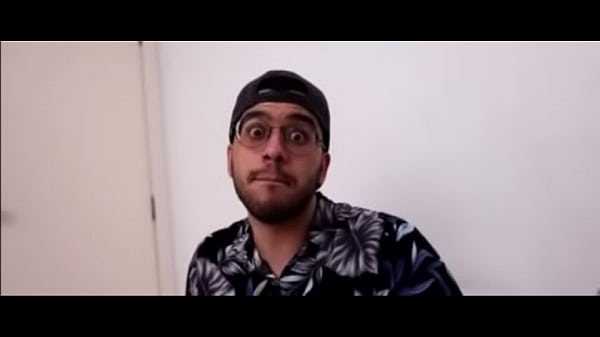 limpei o cu com pau do meu amigo 