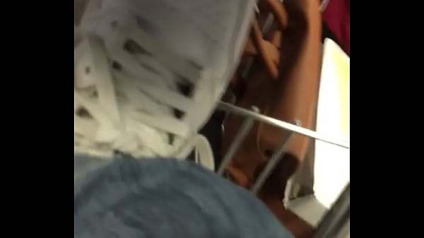 trim.3A57364F-ADF1-4E40-A5F8-840C5D21CC91.MOV 