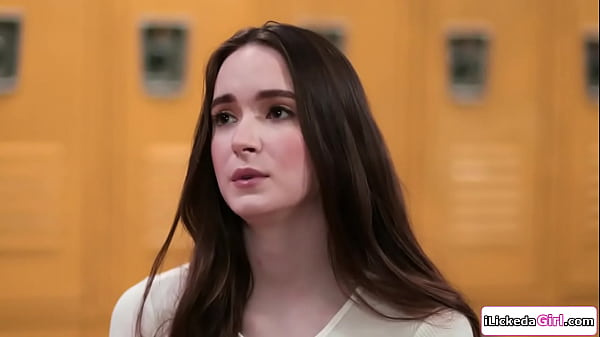 Big tits teen having foursome withlesbianstepsisand stepmom