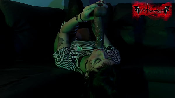 Nonton Alien Girl, Very Sloppy Deeptrhoat thumbnail