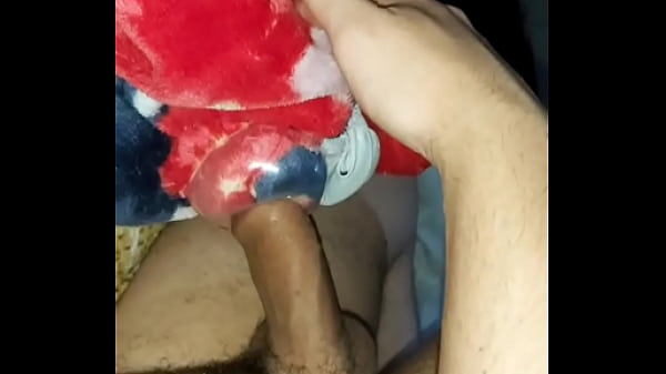 Picudo com um cuzinho caseiro 