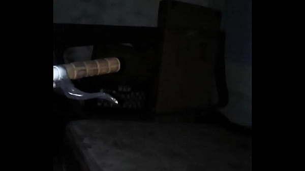 Nonton Cea7b175-2353-46a5-a7ad-fc20d8c17ea5.mov thumbnail