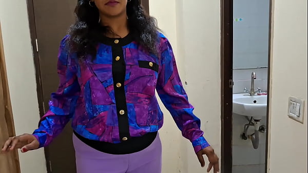 Nonton Pooja Bhabhi Horny Too Much Fucked By Her Small Devar thumbnail