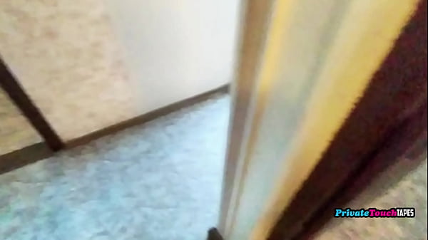 Nonton Amateur Russian Couple Chubby Fucking In The Kitchen Home thumbnail