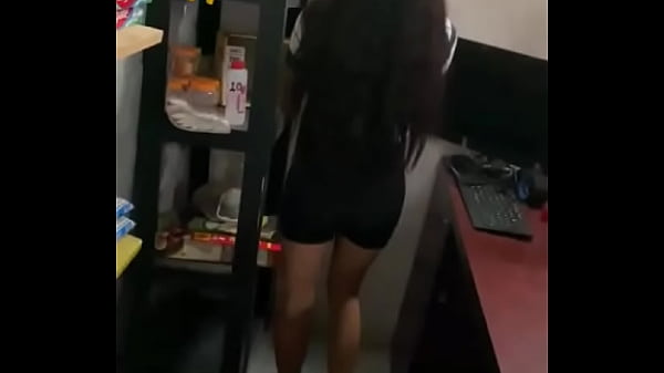 De una u otra forma tengo que surtir mi tiendita 