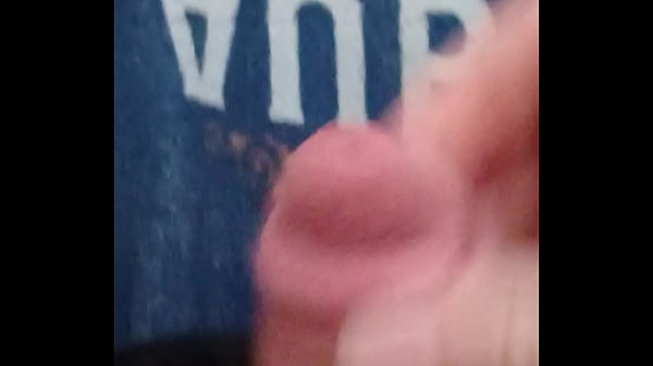 Jerking my tiny white dick