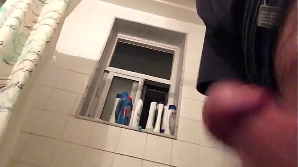 31F27FB4-9EAE-4AA1-BEB7-6C55918C649A.MOV 