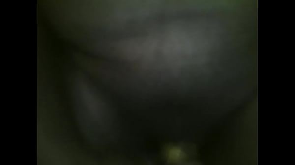 mami se graba en elbaño para papá1