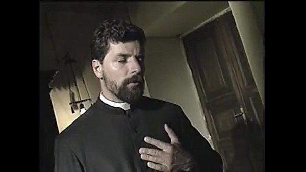 Play MP4 - a la madre superiora&period;&period;&period;anal