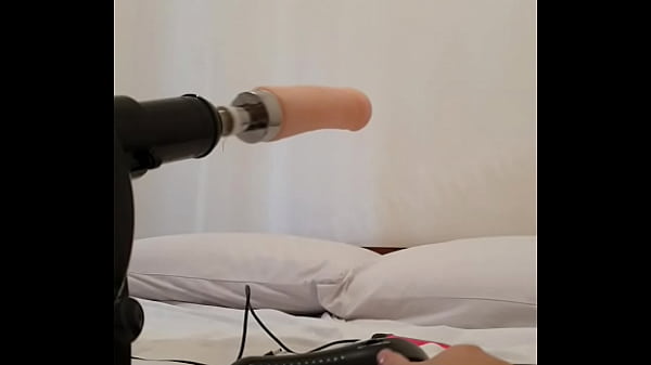 Play MP4 - Mimi gozando squirt mt intenso com a sex machine