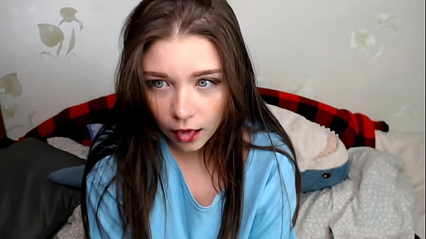 Play MP4 - Oh&comma; so hard&excl; I'm trying to be quite&comma; but &period;&period;&period;