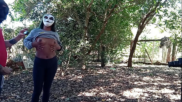 Um Passeio Na Floresta Terminou Uma Sess&atilde;o De Bdsm Repentina Para Uma Jovem Cadela Russa. thumbnail