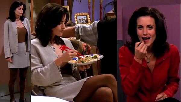 Friends star courtneys'sc legs