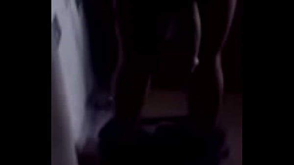 Play MP4 - Sorpresa bajo el pantal&oacute;n