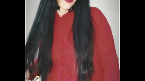 Nonton Lammy Pixel ??lady In Red thumbnail