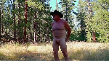 Simscristian 05 848 NAKED WALK IN THE MEADOW SHEER Oct 06