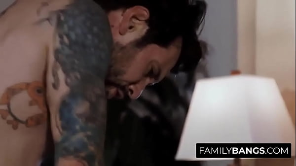 Play MP4 - FamilyBangs&period;com ⭐ Date Night with his Hot StepCousin before Leaving&comma; Tommy Aiden Ashley