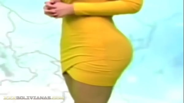 femme sexy et chaudeaux gros seins_est un modèle à succès