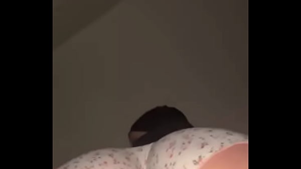 Nonton Booty Bounce In Hijab &ndash; Arab Muslim Slut Shows Off Thick Ass In Slow Nasty Solo Clip thumbnail