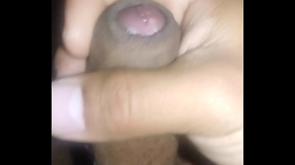 Maduro ma&ntilde;anera jugando con verga 