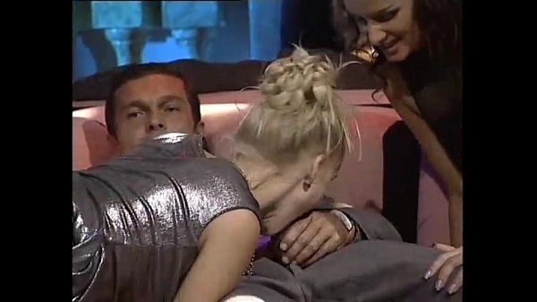 Play MP4 - Anal orgy and amazing sluts in a night club