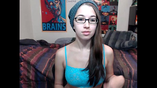 6cam biz slut_alexxxcoal flashing pussy on live webcam