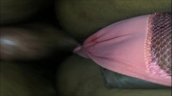 Eu usando uma calcinha tanga na cor salmao da filha de um cliente part2 