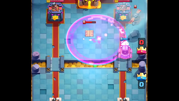Tremenda_follada_le pongo_al cuernudo en_Clash Royale