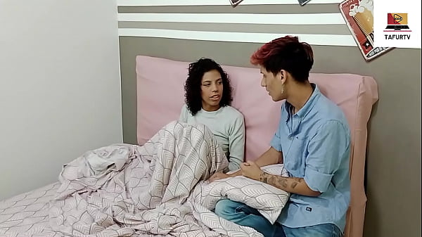 Play MP4 - Mi PADRASTRO me FOLLA DURO y sin compasion me CHUPA EL CO&Ntilde;O- historia completa