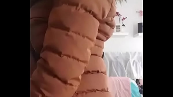 Nonton 704x704 Mp4(3) thumbnail