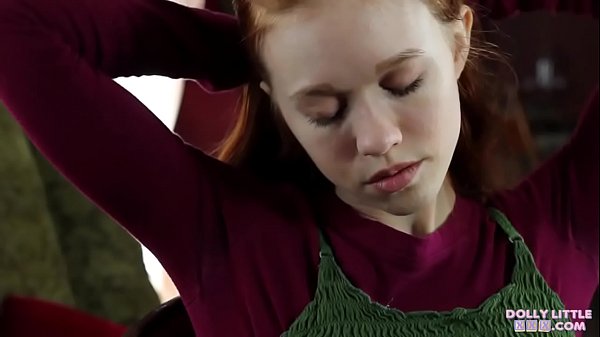 Play MP4 - La mas linda - Dolly Little