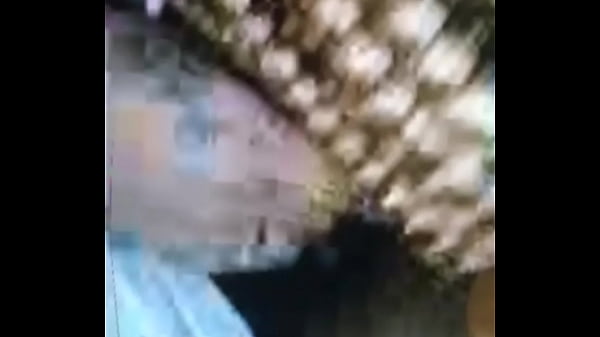 Weak head in the car 