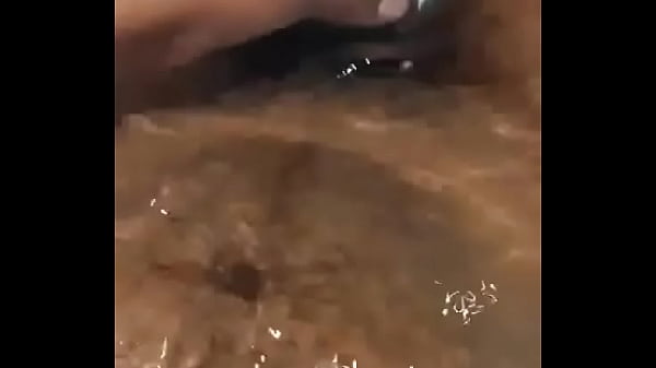 Water cock slave wanna get tied and balls squeezed 