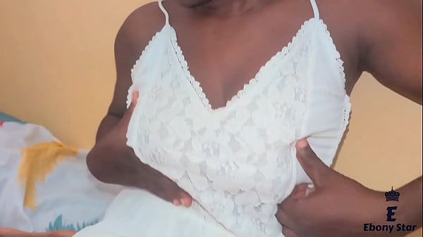 Nonton Pretty African Ebony Wants To Please Her Husband At Home thumbnail