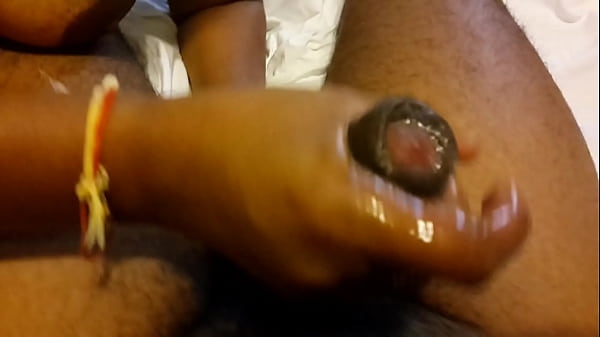 Tamil girlfriend sucking during a friendly visit.