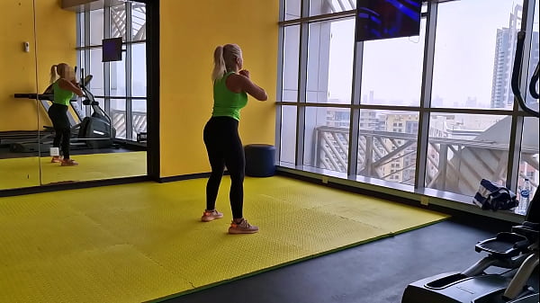 Play MP4 - Picked up this Stranger at the Hotel Gym&excl;