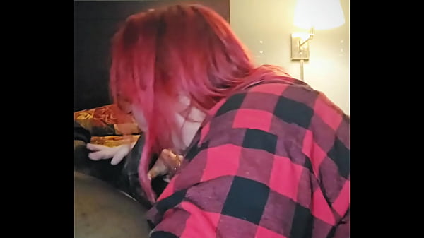 Nonton Redhead Aubrey Bigbabe304 Slobbers On A Big Fat Black Cock thumbnail