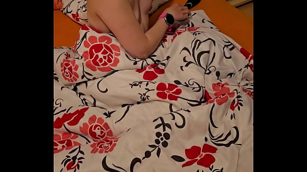 Nonton Heisser Orgasmus Mit Christianepohl Und Einem Spielzeug thumbnail