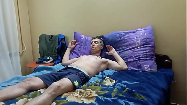 Nonton I Am Too Tired To Fuck, But My Good Wife Makes Me Cum With Her Mouth And Hands thumbnail