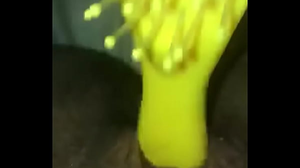 Bajo la frasada nuevamente con elpeine