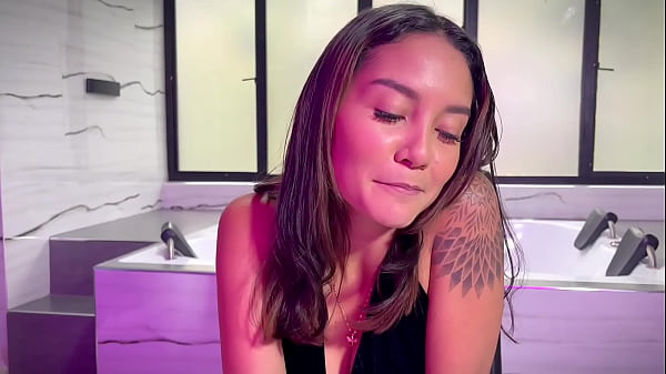 Horny Latina FucksHer Friend s Boyfriend_In A Motel ALLISON SWEET