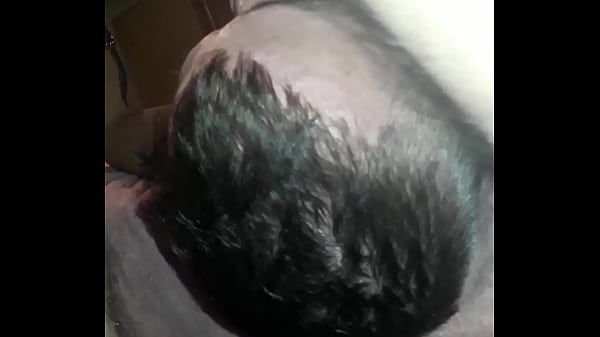 Play MP4 - Hermosa Cogida De Garganta