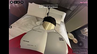 Fucking alt girl on Roblox